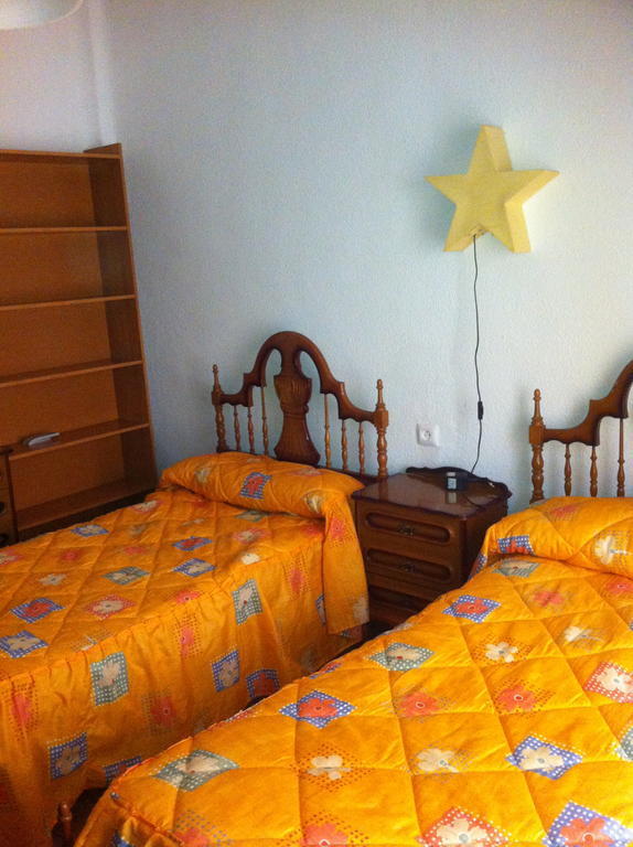 Pension Ruiz Linares  Zimmer foto